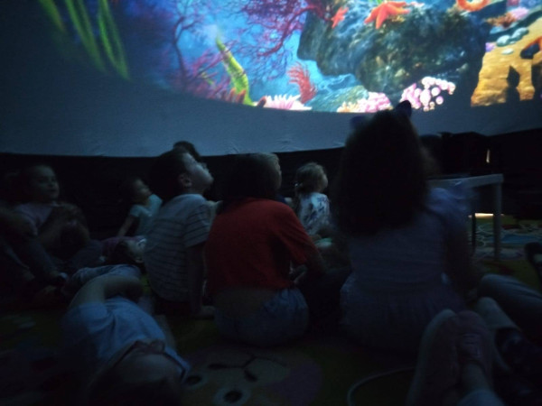 Wizyta Mobilnego Planetarium ORBITEK w naszym Przedszkolu